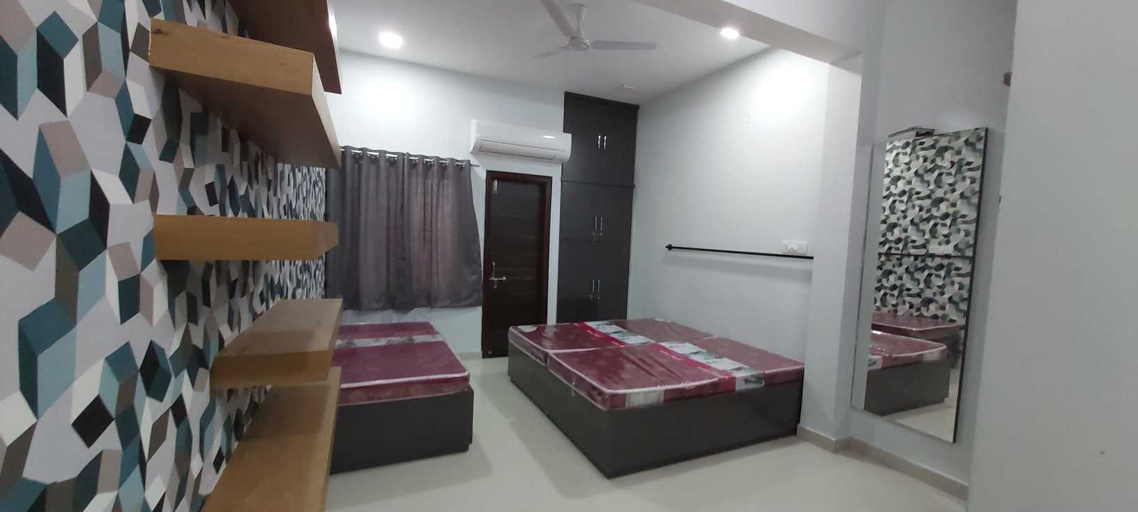 38 Wings - Girls Hostel in Raipur